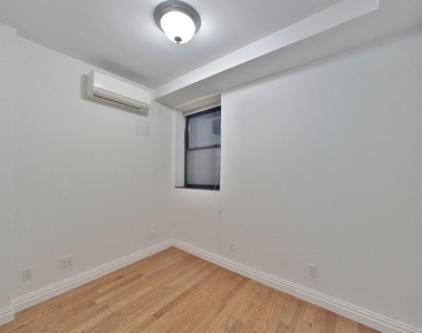 749 9th Avenue - Photo Thumbnail 3