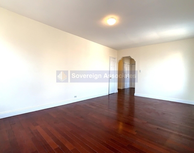 55 Cooper Street - Photo Thumbnail 1