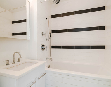 175 Kent Avenue - Photo Thumbnail 17