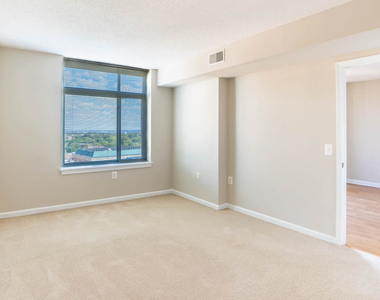 901 N. Nelson St. - Photo Thumbnail 36