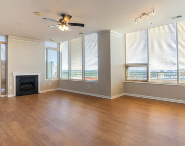 901 N. Nelson St. - Photo Thumbnail 6