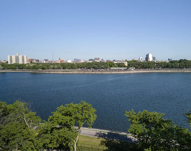 Sedgwick Avenue - Photo Thumbnail 10