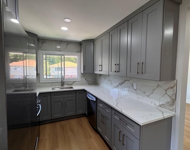15 Valerie Drive - Photo Thumbnail 1