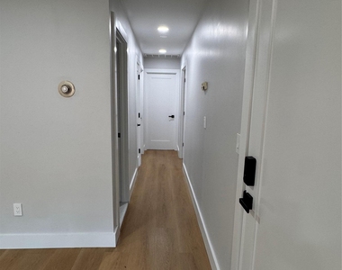 15 Valerie Drive - Photo Thumbnail 8