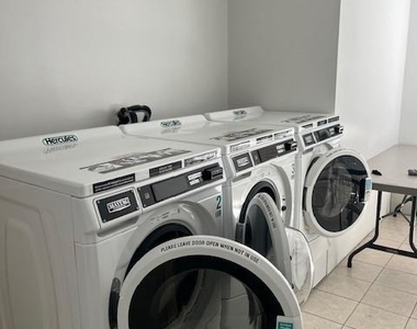38 Knightsbridge Road - Photo Thumbnail 6