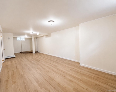 1 Arnold Street - Photo Thumbnail 13