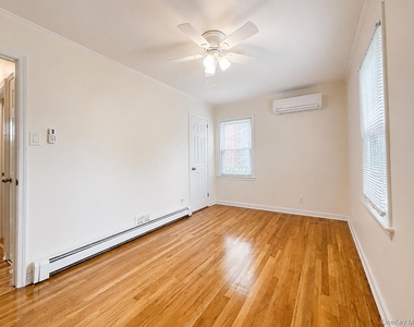 1 Arnold Street - Photo Thumbnail 7
