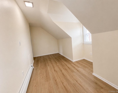1 Arnold Street - Photo Thumbnail 11