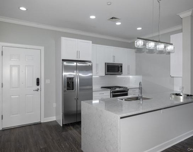 180 Atlantic Avenue - Photo Thumbnail 1