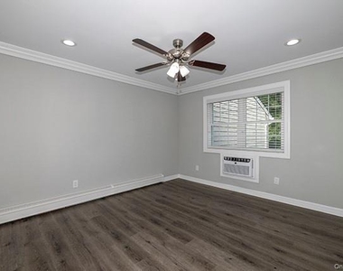 65 Island Boulevard - Photo Thumbnail 4