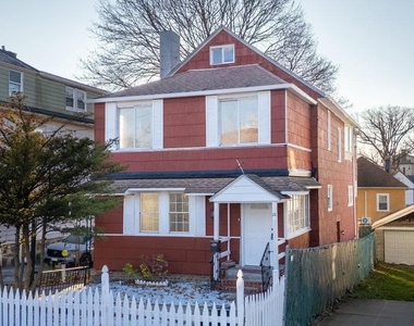 22 Chestnut Place - Photo Thumbnail 18