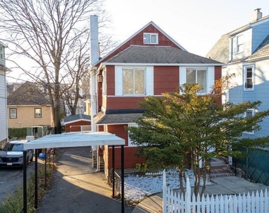 22 Chestnut Place - Photo Thumbnail 15