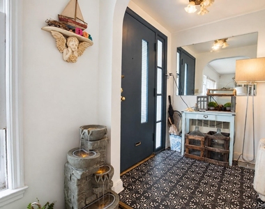 455 E Park Avenue - Photo Thumbnail 2