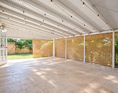 455 E Park Avenue - Photo Thumbnail 35