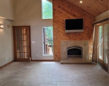 14 Lakeside Drive - Photo Thumbnail 19