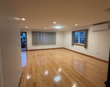13324 133rd Street - Photo Thumbnail 3