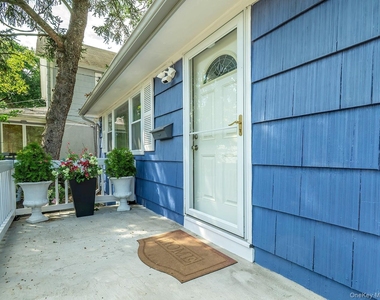 19 Elm Street - Photo Thumbnail 1