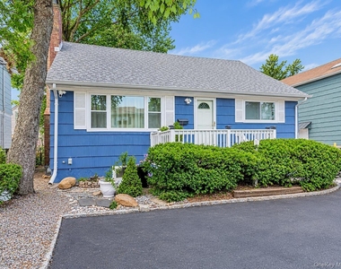 19 Elm Street - Photo Thumbnail 26