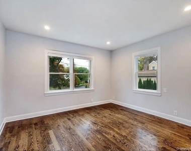 200 West Street - Photo Thumbnail 10