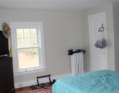 244 Lippincott Road - Photo Thumbnail 10
