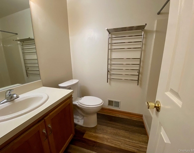 19 Alden Terrace - Photo Thumbnail 13