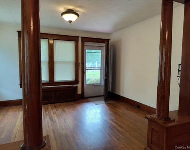 37 Cross Street - Photo Thumbnail 1