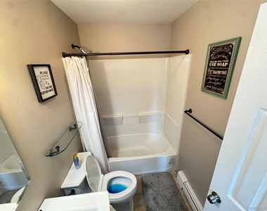 1 Hawthorne Court - Photo Thumbnail 7