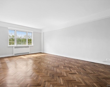 45 Popham Road - Photo Thumbnail 6