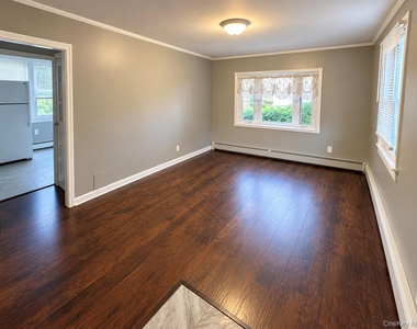 13 Spackenkill Road - Photo Thumbnail 1