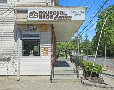 962 S Route 9w - Photo Thumbnail 48