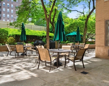 35 N Chatsworth Avenue - Photo Thumbnail 3