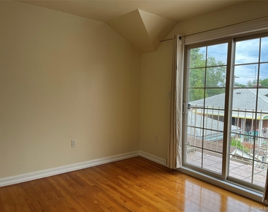 27-07 Murray Lane - Photo Thumbnail 16