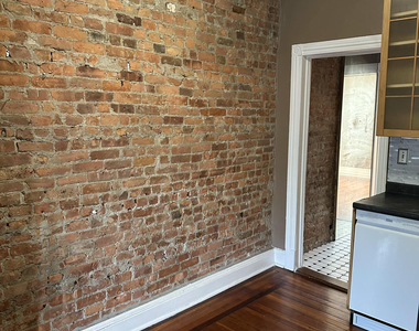 39 S Lake Avenue - Photo Thumbnail 6