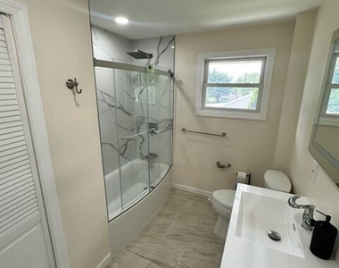 192 Shaker Park Drive - Photo Thumbnail 12