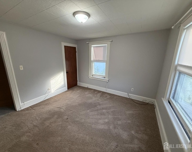 74 Mountain Avenue - Photo Thumbnail 12