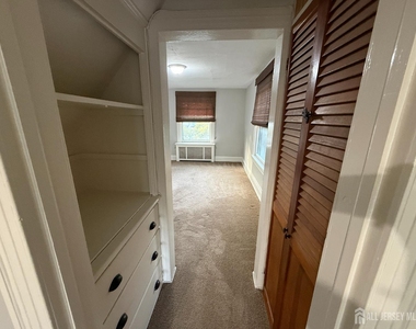 74 Mountain Avenue - Photo Thumbnail 7