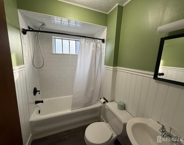 74 Mountain Avenue - Photo Thumbnail 3