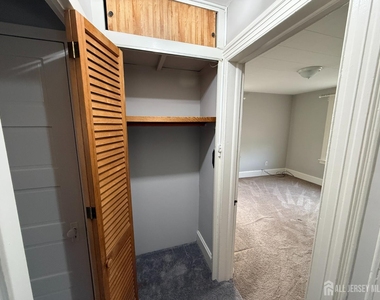 74 Mountain Avenue - Photo Thumbnail 15