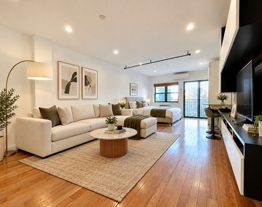 27-16 41st Avenue - Photo Thumbnail 1