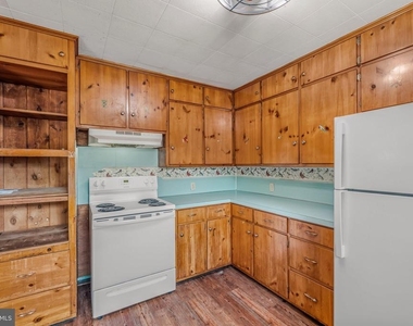 268 Wilkes Street - Photo Thumbnail 9