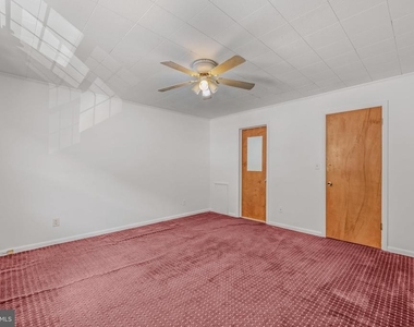 268 Wilkes Street - Photo Thumbnail 15