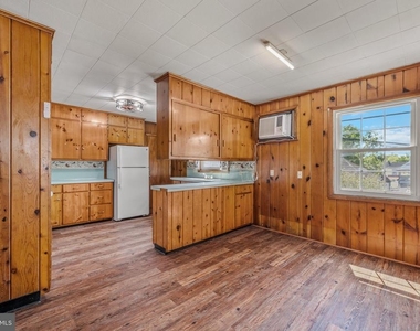 268 Wilkes Street - Photo Thumbnail 6