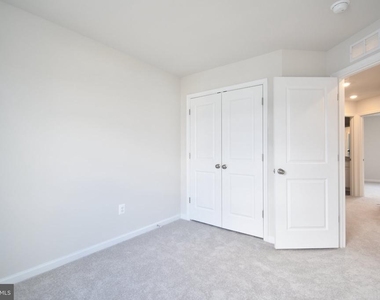 99 Gray Silver Road - Photo Thumbnail 23