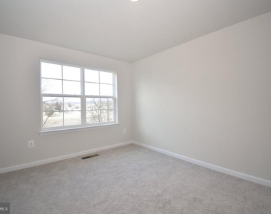 99 Gray Silver Road - Photo Thumbnail 16