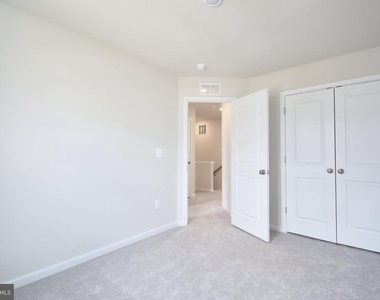99 Gray Silver Road - Photo Thumbnail 25