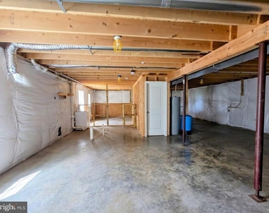 210 Gayles Lane - Photo Thumbnail 10