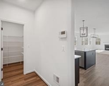 204 Truslow Ridge Court - Photo Thumbnail 17