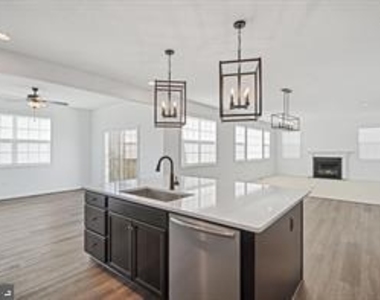 204 Truslow Ridge Court - Photo Thumbnail 15