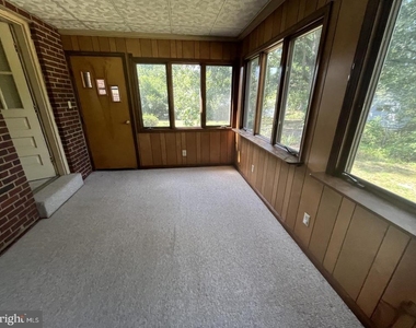 4906 Hood Drive - Photo Thumbnail 18