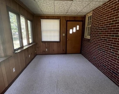 4906 Hood Drive - Photo Thumbnail 17